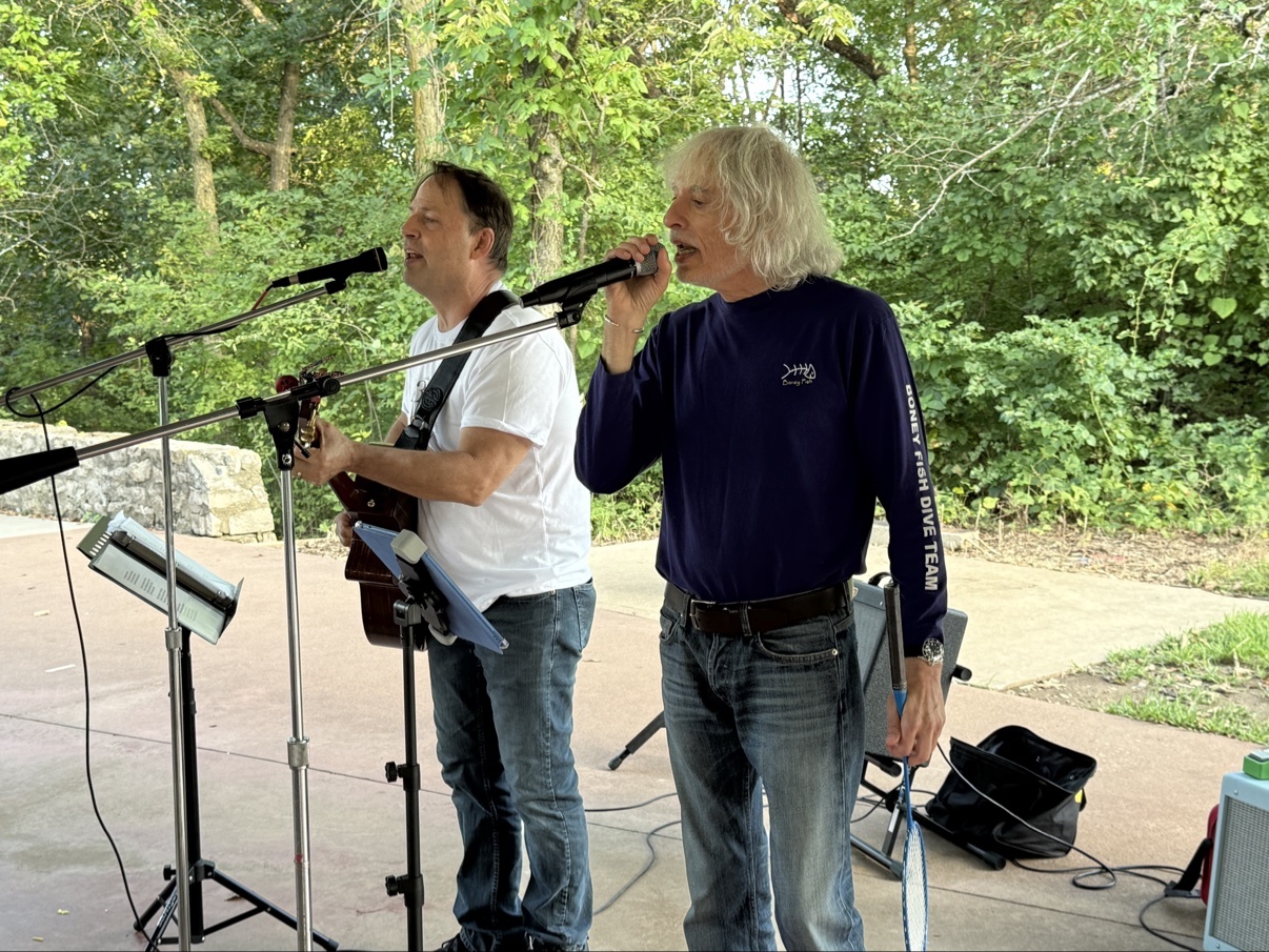 Live music at the picnic